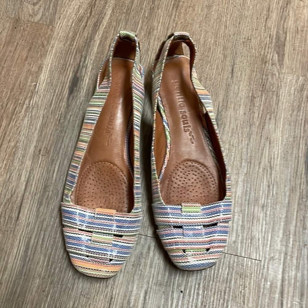 Gentle Souls It’s so Fun Slip On Women’s Shoes size - 8M